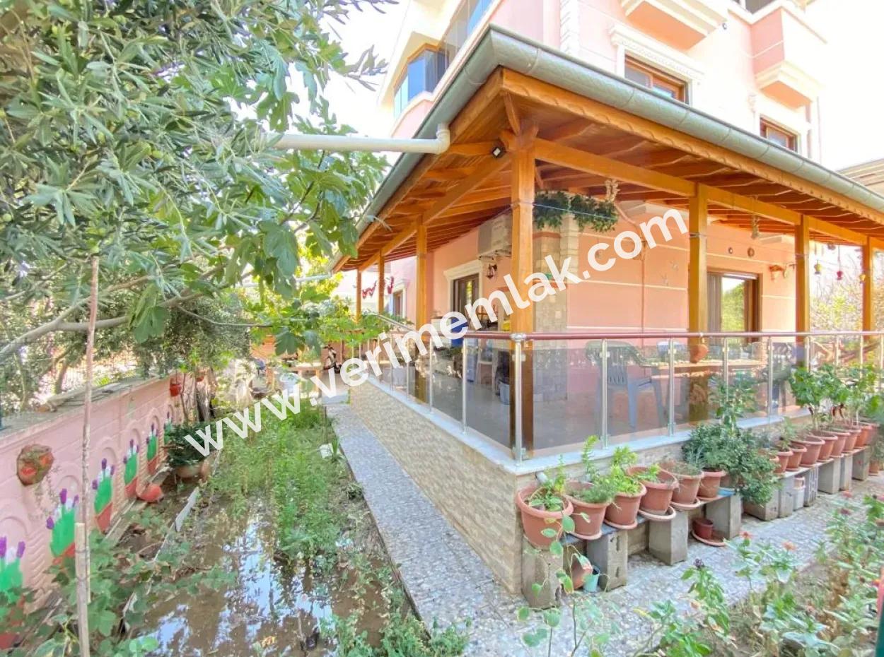 Single Detached Large Garden In Doğanbey 3 1 Villa For Sale Without Expense