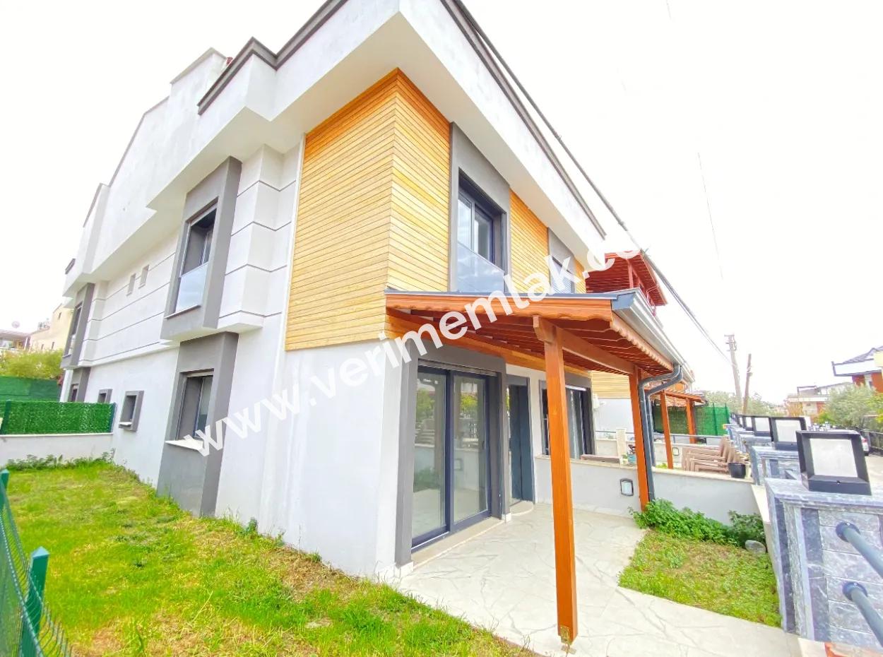 400 M To The Sea Very Close To The Center Of The Bazaar Opportunity Villa