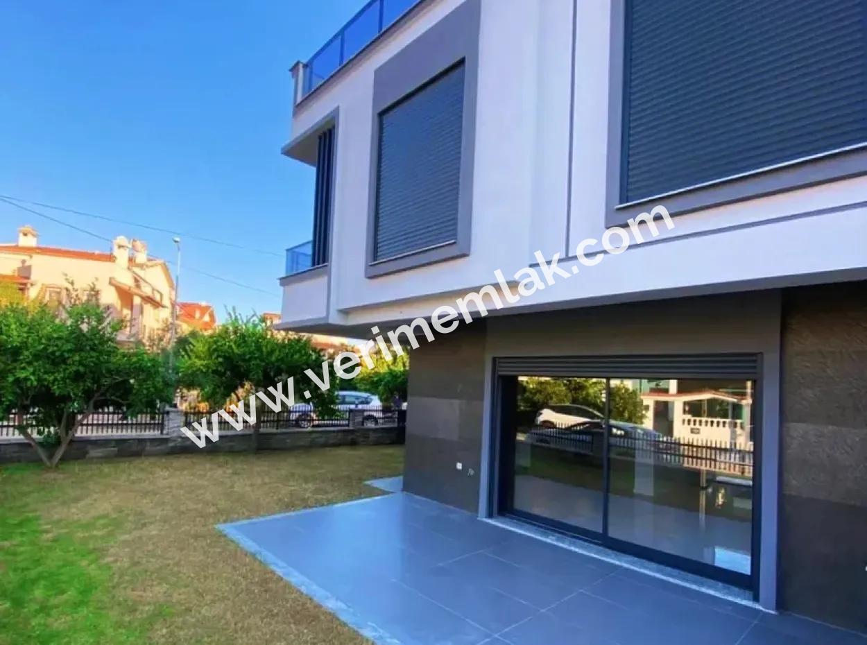 Sea Side, Corner, Big Gardenfor Sale 3 1 Villas