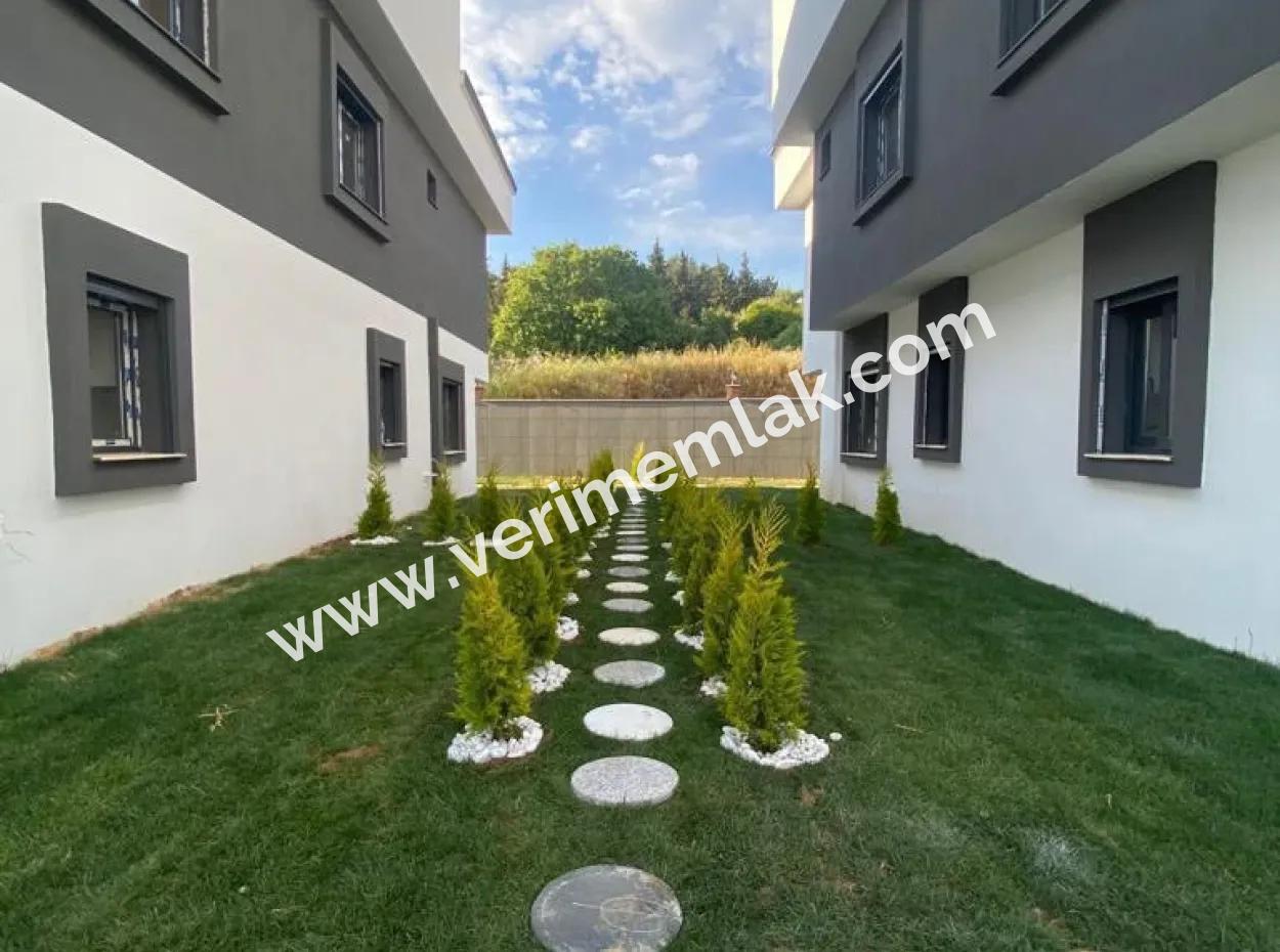 The Villa You Are Looking For Is Here White Goods Summer House Intertwined With Nature