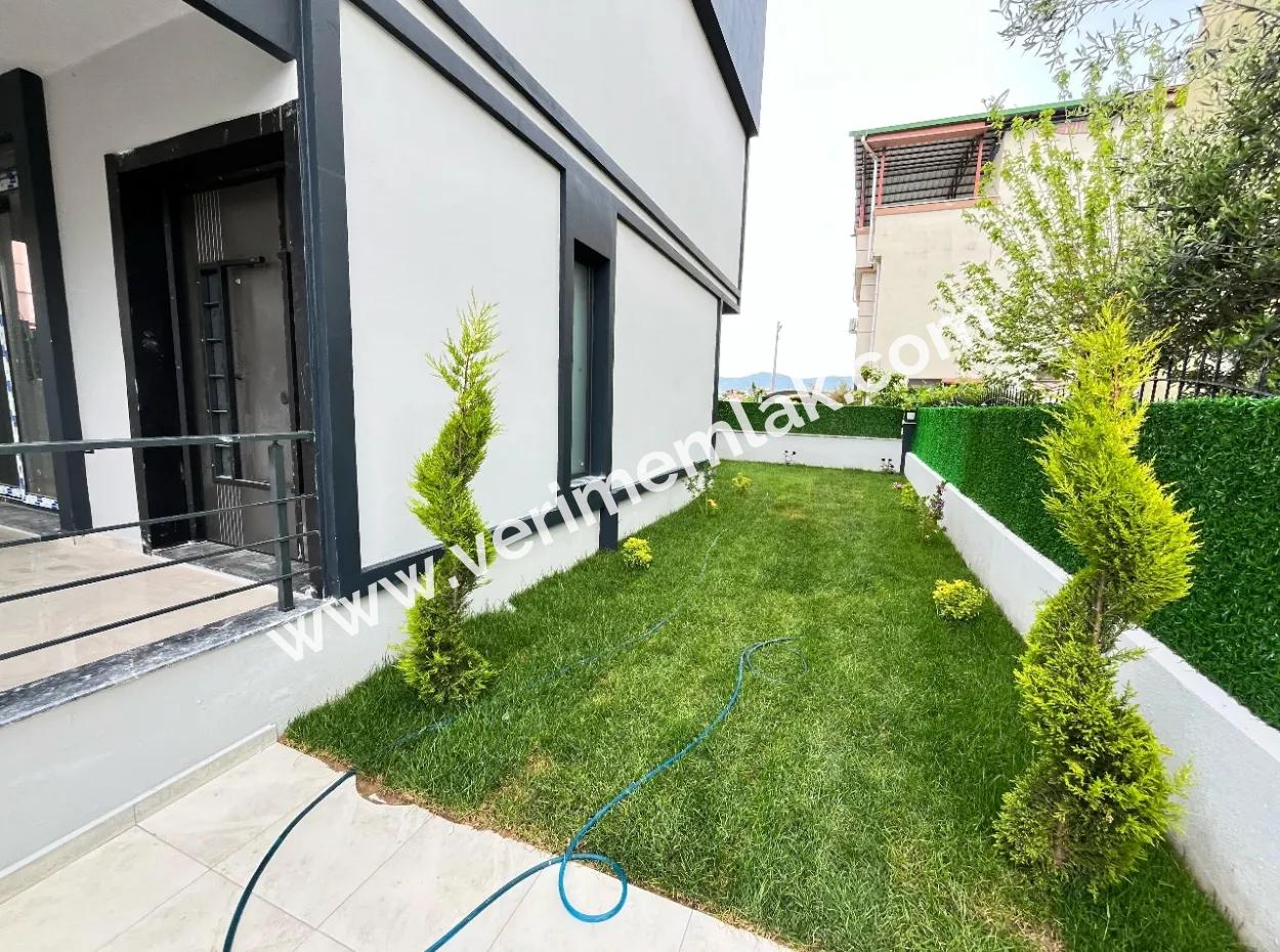 Detached Zero Sale 3 1 Duplex Villa For 200M2 Plot In Seferihisar Doğanbey Center