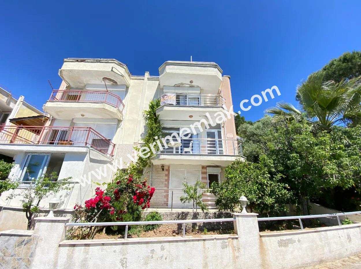 2 1 Villas For Rent In Seferihisar Banksis Complex With 2 Private Beaches