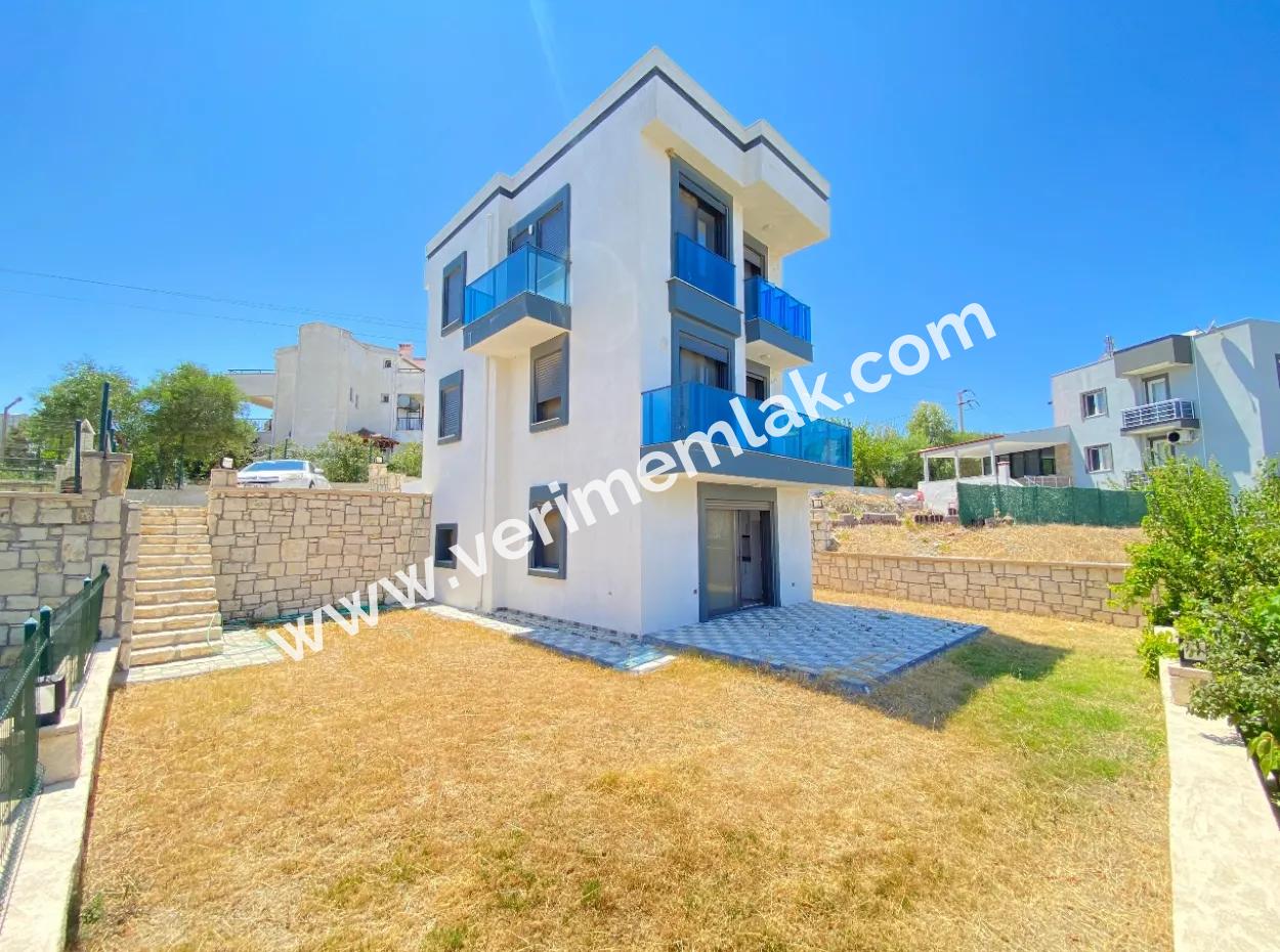 4 2 Villas For Sale With Full Sea View In Akarcada