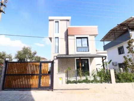 3 1 Villa For Ultra Luxury Sale With Sea Mountain View In Magnificent Location In Doğanbey