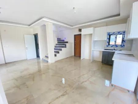 Luxury Built 4 1 Summer House With Detached Entrance In Doğanbey, Seferihisar