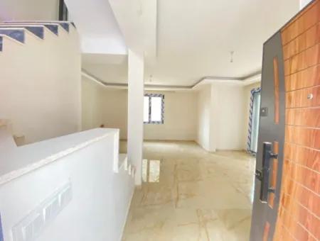 Luxury Built 4 1 Summer House With Detached Entrance In Doğanbey, Seferihisar