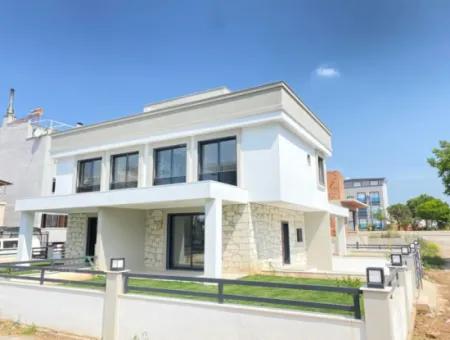 Corner Villa 150 Mt Distance To The Sea In Doganbey For Sale 3 1