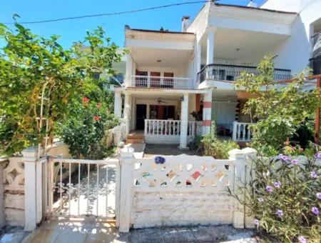 Doğanbey De Deniz Taraf Mustakil Sitesiiç Bahçeli Satılık 3 1 Villa