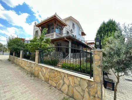 Ürkmez De Sea Side Mustakil Detached Wide Garden For Sale 4 1 Villa