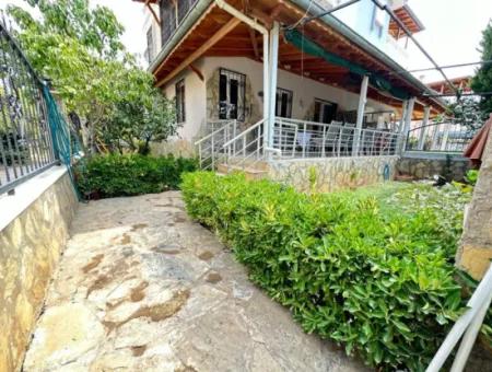 Ürkmez De Sea Side Mustakil Detached Wide Garden For Sale 4 1 Villa