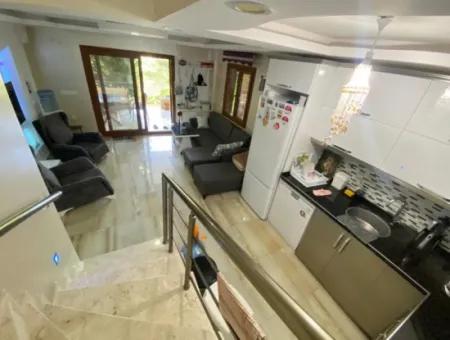 3 1 Villa For Sale On The Land Side With Garden And Pool In Özdere Havacılar