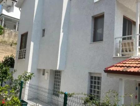 3 1 Villa For Sale In Doganbey With Detached Garden And Sea View