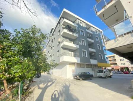 2 1 Apartment For Sale In The Center Of Gümüldür Bazaar