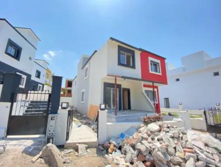 Brand New 2 1 Villa For Sale With Large Garden In Payamlı, Seferihisar