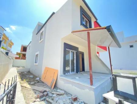Brand New 2 1 Villa For Sale With Large Garden In Payamlı, Seferihisar