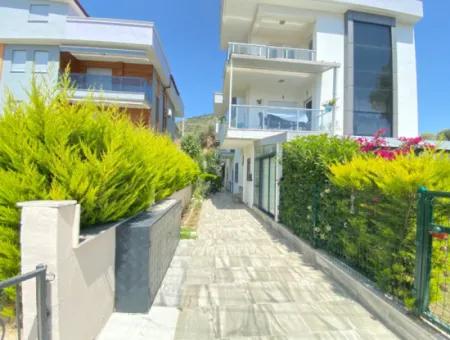2 1 Roof Duplex For Sale With Full Sea View In Ozdere Center