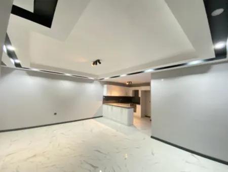 3 1 Villa For Sale With Underfloor Heating Close To The Sea In Ürkmez
