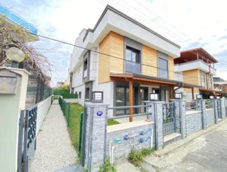 400 M To The Sea Very Close To The Center Of The Bazaar Opportunity Villa