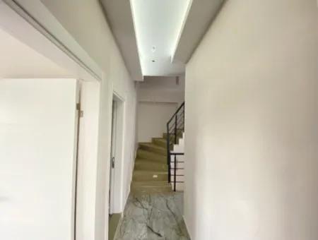 400 M From The Sea, Very Close To The Center Of The Bazaar, 6 1 Villas For Sale