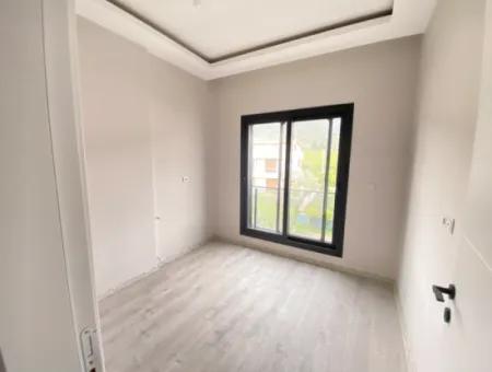 400 M From The Sea, Very Close To The Center Of The Bazaar, 6 1 Villas For Sale
