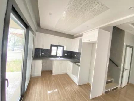 Özdere Orta Mah.de Ful Denizda Manzarlı Lükx For Sale 3 1 Villa 