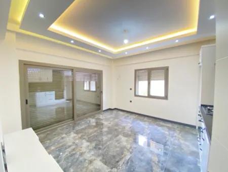 Apartment With Elevator In Central Location 100 Mt To The Sea