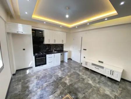 Apartment With Elevator In Central Location 100 Mt To The Sea