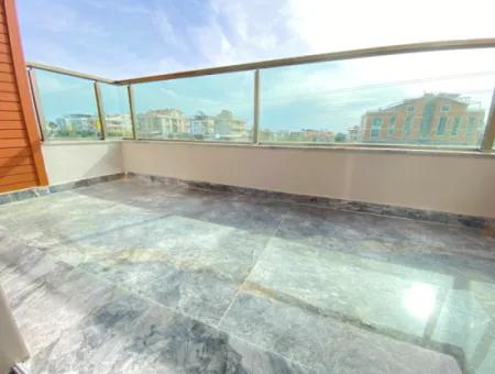 Apartment With Elevator In Central Location 100 Mt To The Sea
