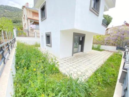 2 1 Villa For Sale In Ozdere Within Walking Distance To The Sea