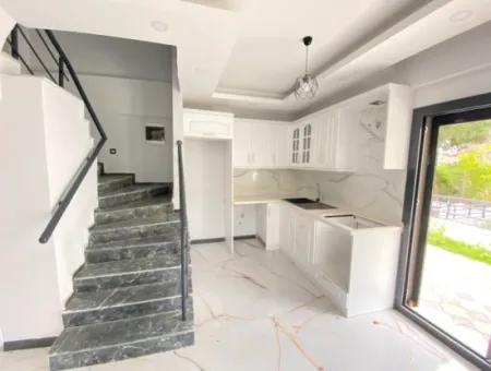 2 1 Villa For Sale In Ozdere Within Walking Distance To The Sea