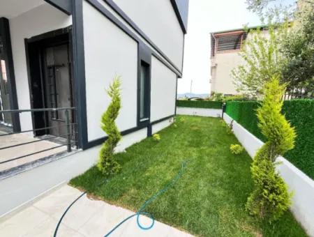 Detached Zero Sale 3 1 Duplex Villa For 200M2 Plot In Seferihisar Doğanbey Center