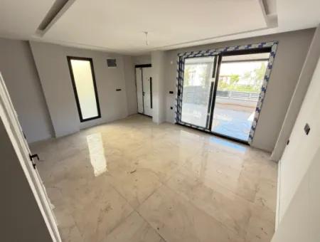 Detached Zero Sale 3 1 Duplex Villa For 200M2 Plot In Seferihisar Doğanbey Center