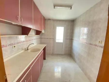2 1 Apartment For Rent In The Center Of The Bazaar In Ürkmez