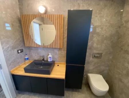 Single Detached 3 1 Villa With Sea View In Ürkmez