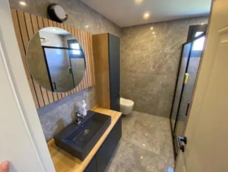 Single Detached 3 1 Villa With Sea View In Ürkmez