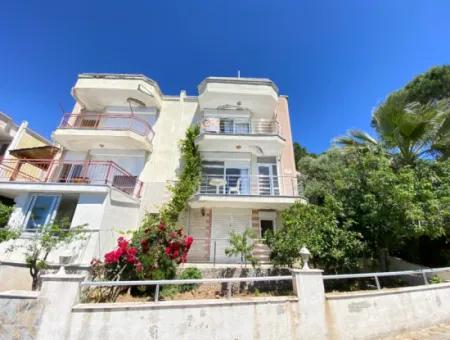 2 1 Villas For Rent In Seferihisar Banksis Complex With 2 Private Beaches
