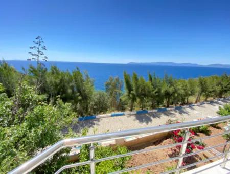 2 1 Villas For Rent In Seferihisar Banksis Complex With 2 Private Beaches