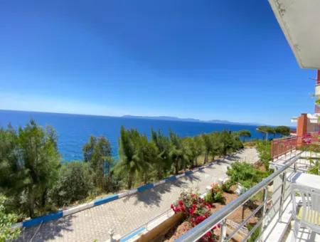 2 1 Villas For Rent In Seferihisar Banksis Complex With 2 Private Beaches