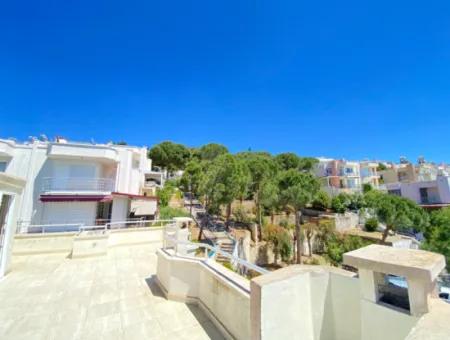 2 1 Villas For Rent In Seferihisar Banksis Complex With 2 Private Beaches