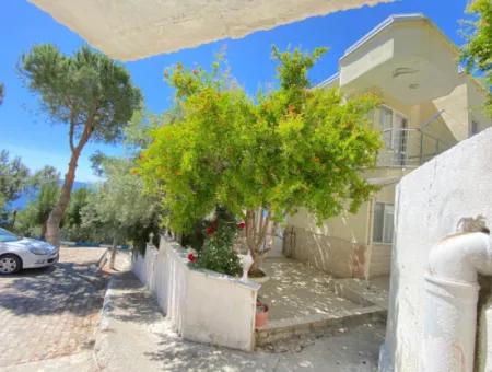 2 1 Villas For Rent In Seferihisar Banksis Complex With 2 Private Beaches