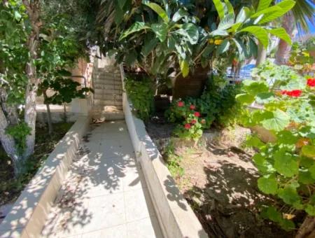 2 1 Villas For Rent In Seferihisar Banksis Complex With 2 Private Beaches