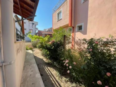 2 1 Apartment For Sale With Garden In Seferihisar Ürkmez