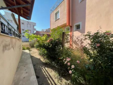 2 1 Apartment For Sale With Garden In Seferihisar Ürkmez
