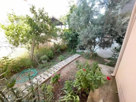 2 1 Apartment For Sale With Garden In Seferihisar Ürkmez
