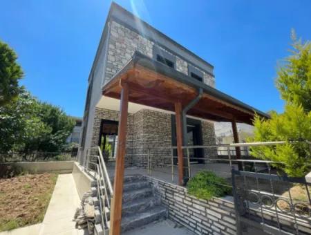 3 1 Villa With Single Detached Garden Close To The Sea In Doğanbey