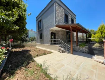 3 1 Villa With Single Detached Garden Close To The Sea In Doğanbey