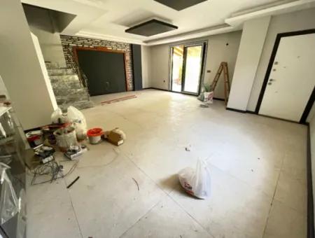 3 1 Villa With Single Detached Garden Close To The Sea In Doğanbey
