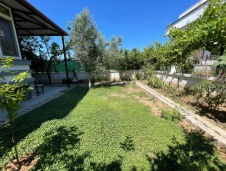 Single Detached 4 1 Villa Within 205 Meters In Doğanbey