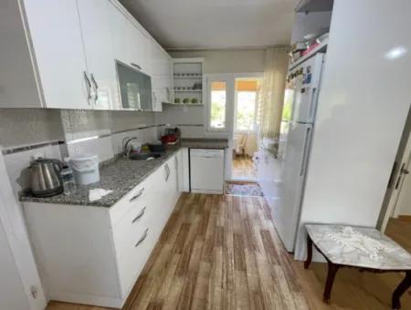 Single Detached 4 1 Villa Within 205 Meters In Doğanbey
