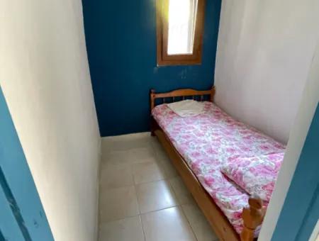 Spacious Sale Deal 2 1 Apartment With Large Garden 50M From The Beach In Ürkmez